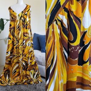 Vintage 70s Brown and Yellow Geometric Print Relaxed Fit Caftan